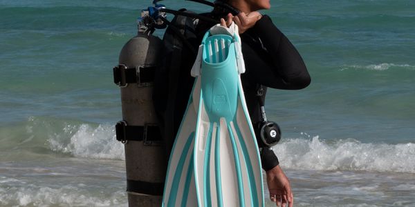 Fourth Elements - Fins - Hero Pic